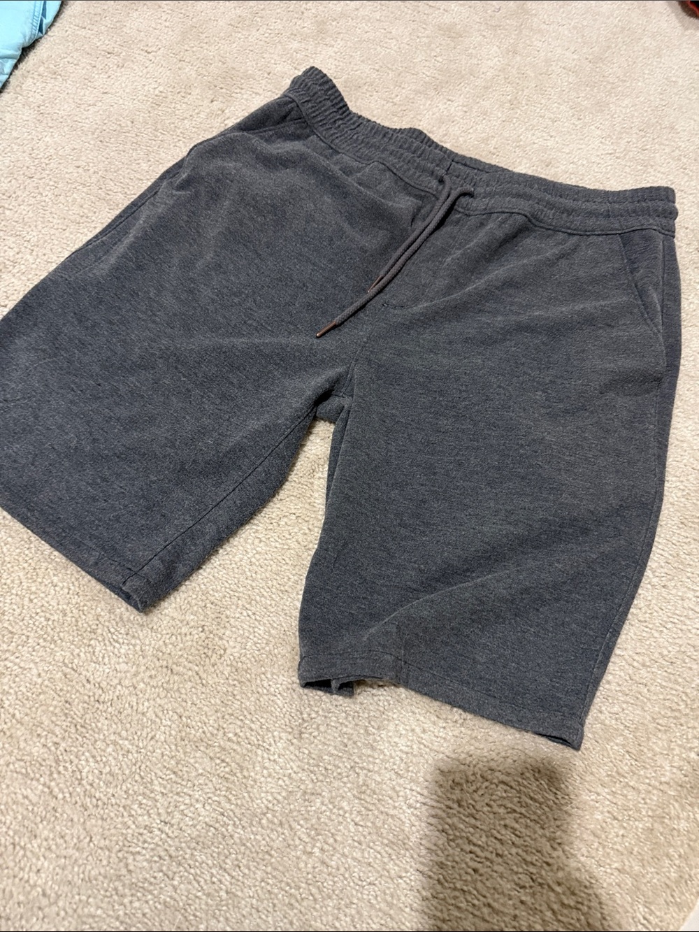 Men's Charcoal Athletic  Outpost Drawstring Shorts